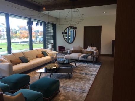 Дом в коттеджном поселке "Резиденции Бенилюкс"