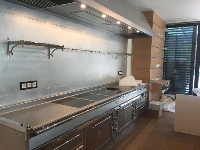 Дом в коттеджном поселке "Резиденции Бенилюкс"